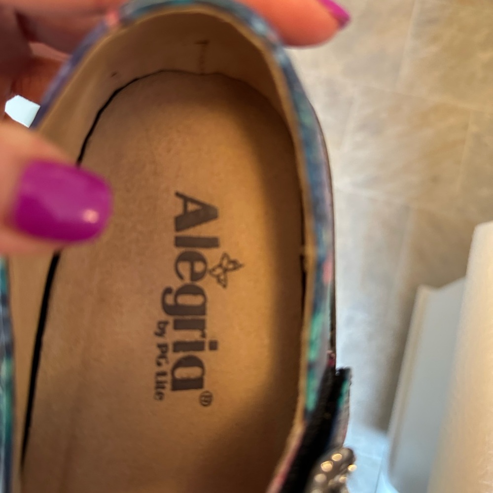 Alegria Floral Mary Jane Shoes - Blue and Pink - Picture 4 of 5